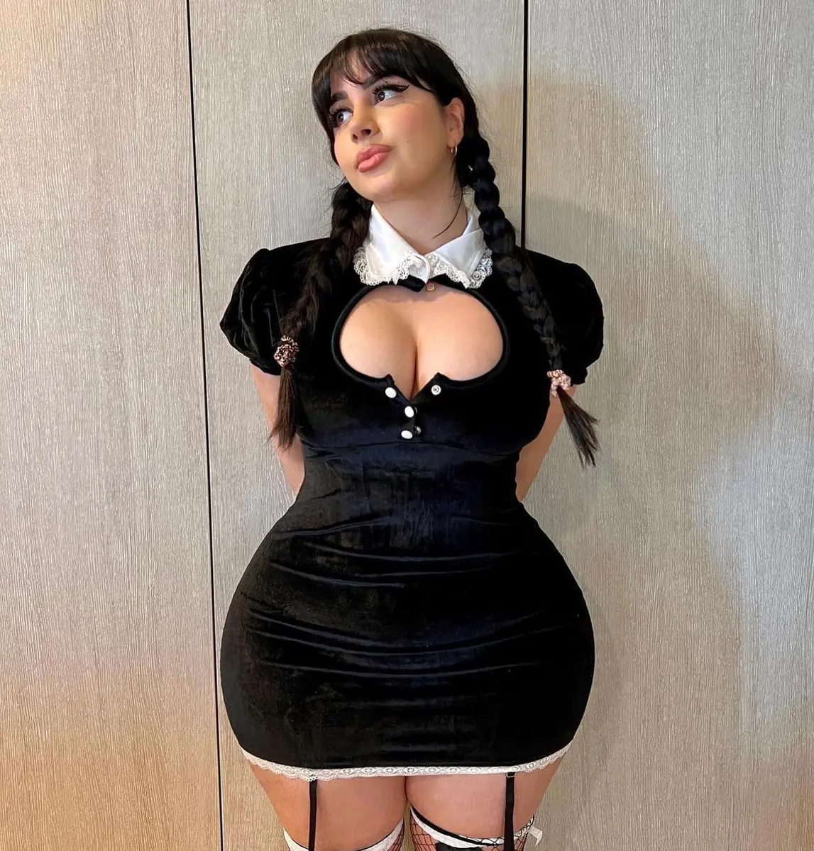 Amelia escort in Dubai