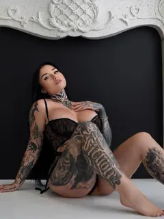 Leslie escort in Dubai